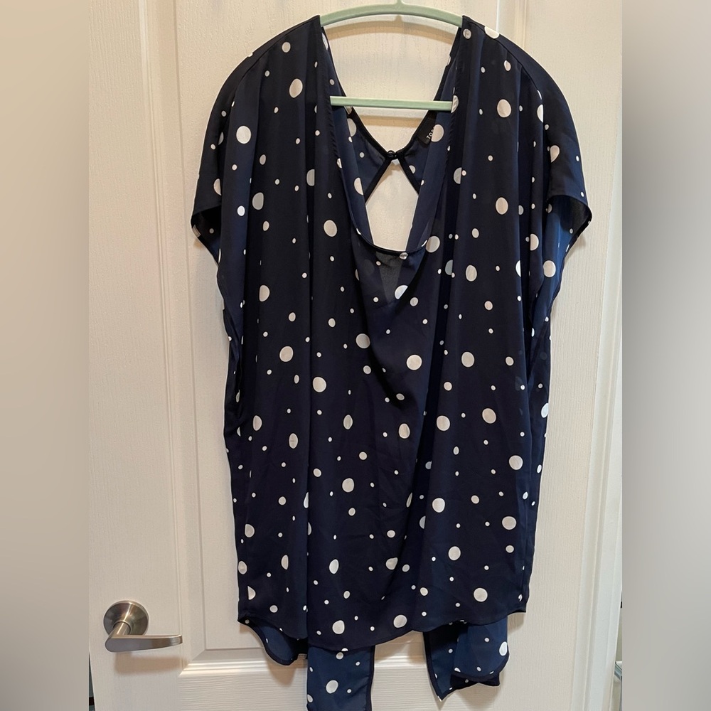 Torrid Navy and White Polka Dot Blouse Size 5